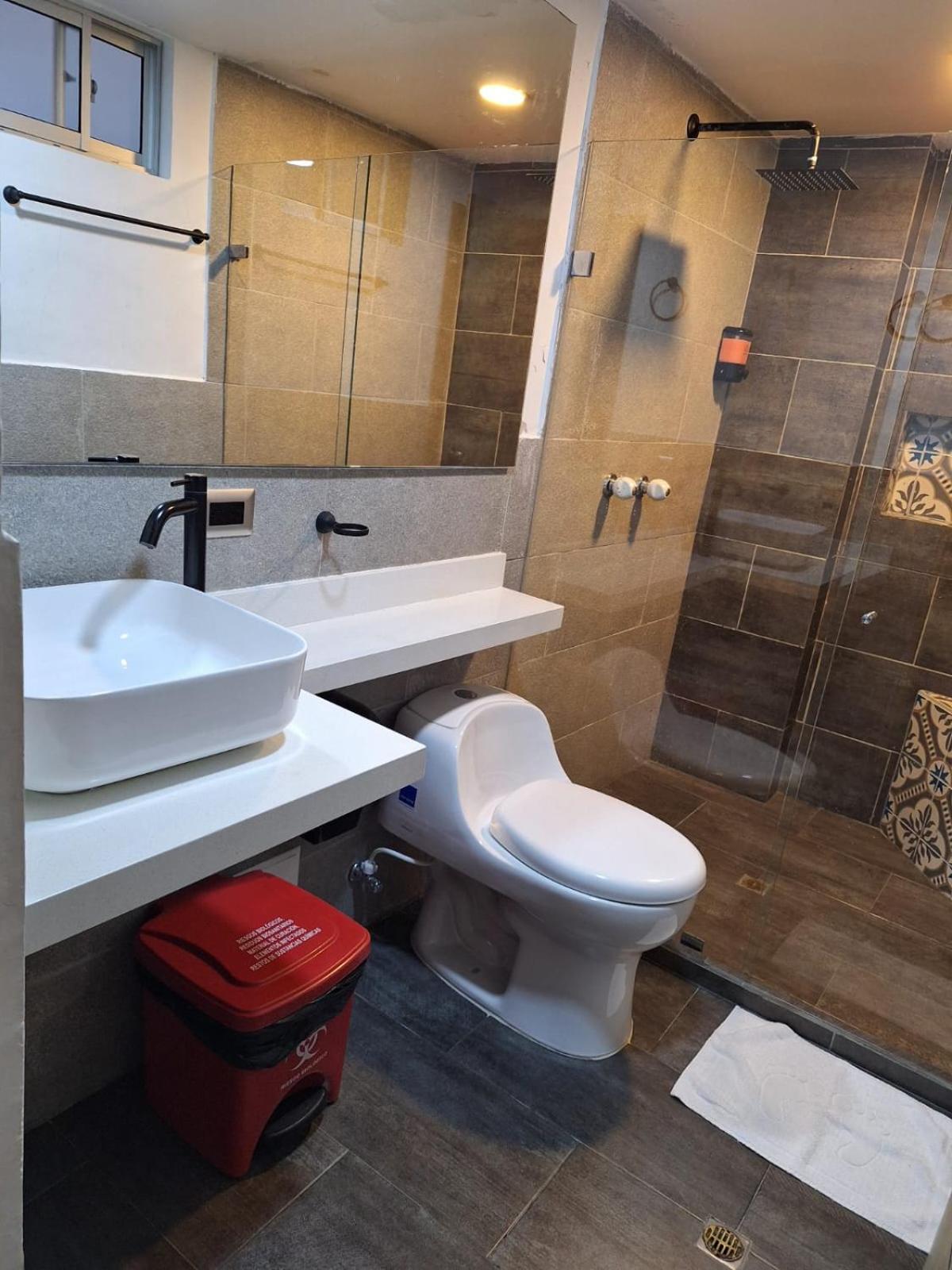 Suramericana Hotel 4*